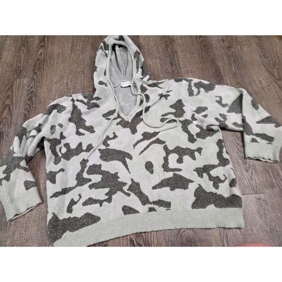 Rachel Zoe Camo Crop Light Green Gray Hoodie Sweater Sweatshirt Soft Size 1X - Picture 1 of 4